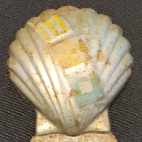 Old Vintage License Plate Topper Shell Oil Gas Car Auto Emblem Badge Hot Rat Rod - Picture 1 of 8